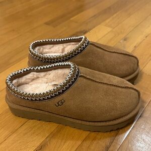 UGG Tasman Slippers